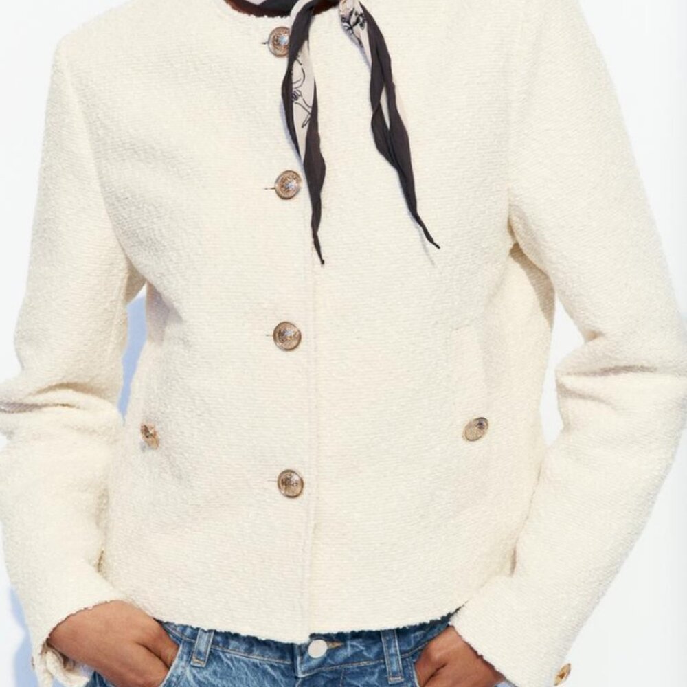 NEW ZARA SHORT TEXTURED JACKET With Gold Buttons ECRU 5854/025 Size M